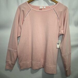 NWT GAP Women’s Sweater